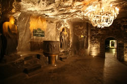 capilla de san antonio mina de sal